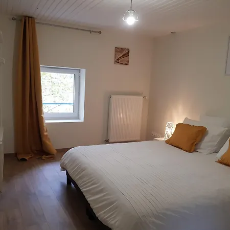 Maison En Bord De Saone.