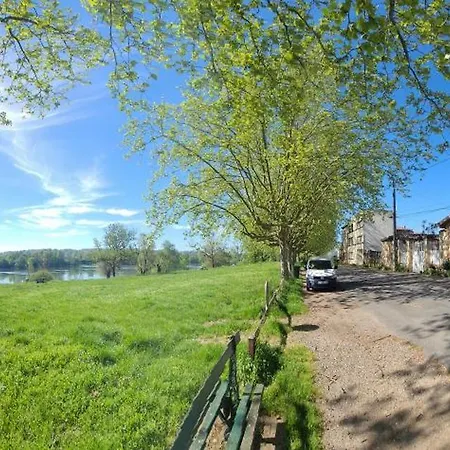 Holiday home Maison En Bord De Saone. *